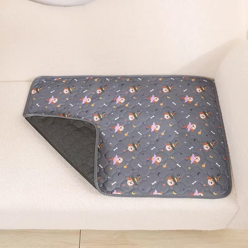 Reusable Washable Dog Pee Pad Blanket 🐶 | Ultra-Absorbent Waterproof Puppy Training Pad & Urine Mat 🌊