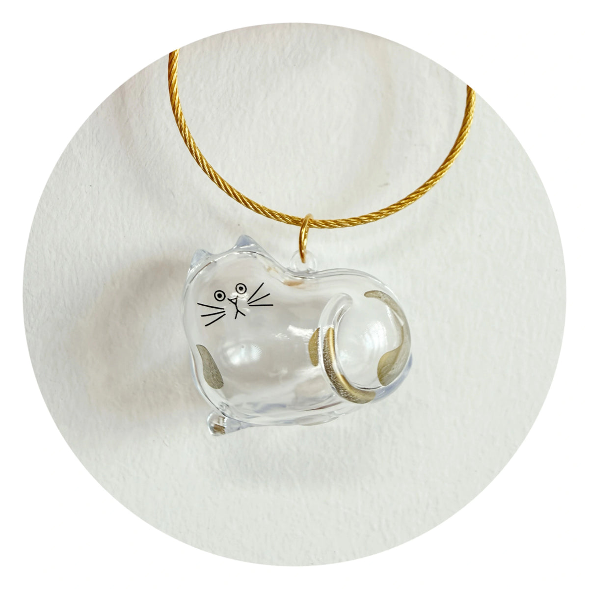 Cute Cat & Dog Fur Storage Capsule Keychain | Transparent Pet Hair Keepsake Pendant & Souvenir 🐱🐶✨